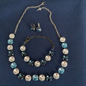 Jewelry set necklace bracelet earrings